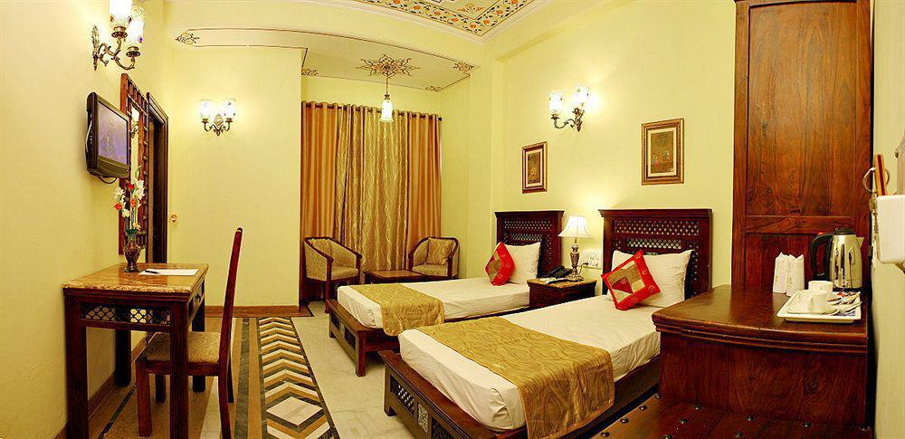 Rajputana Haveli - Jaipur Hotel Exterior foto